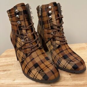 Antonio Melani Gracyciee Plaid Booties